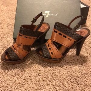 7 For All Mankind brown and tan platform sandal
